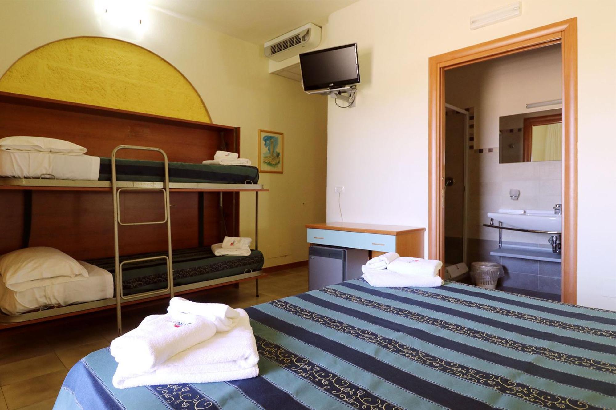 Nirvana Club Village Botricello Phòng bức ảnh