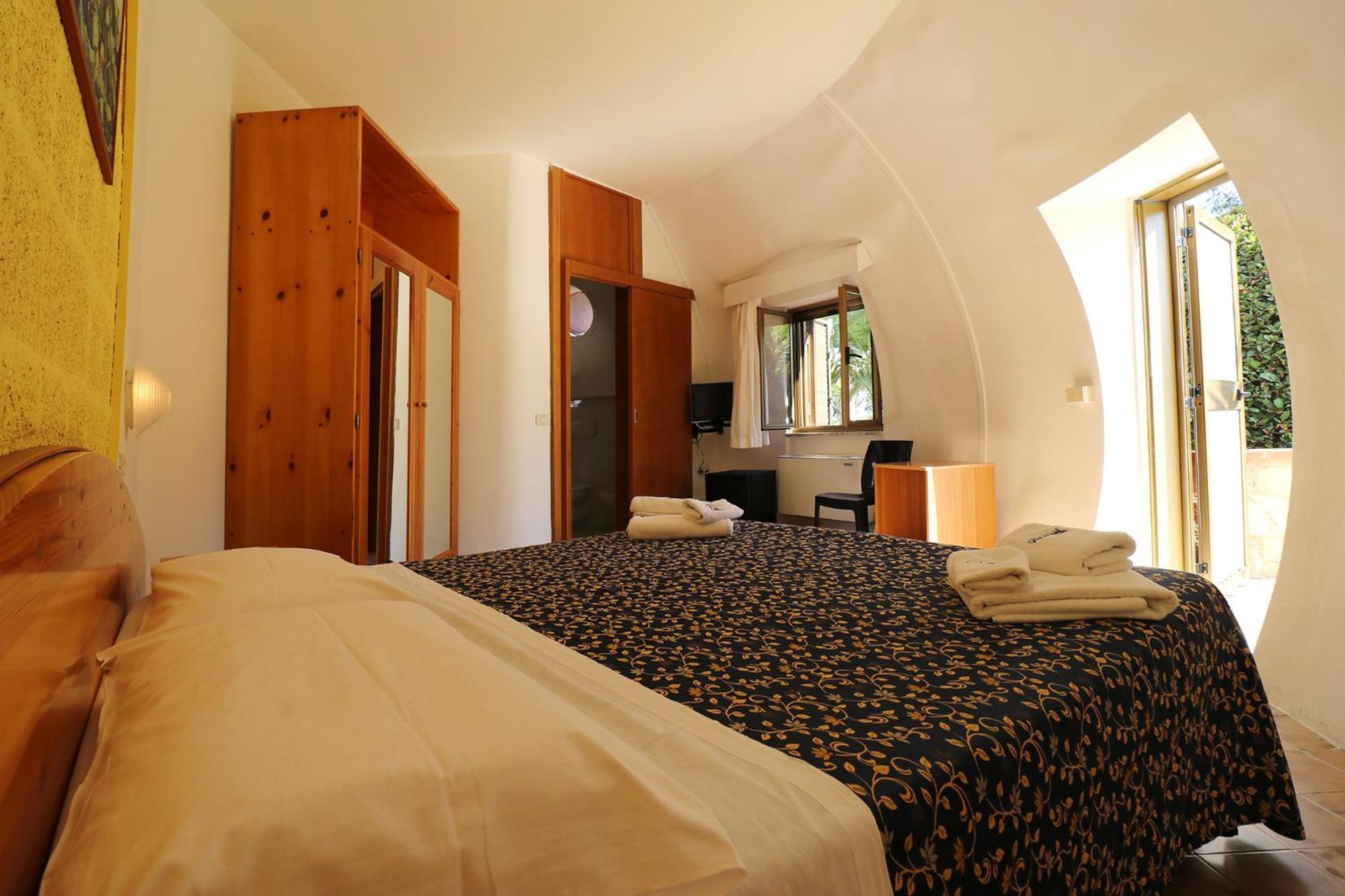 Nirvana Club Village Botricello Phòng bức ảnh