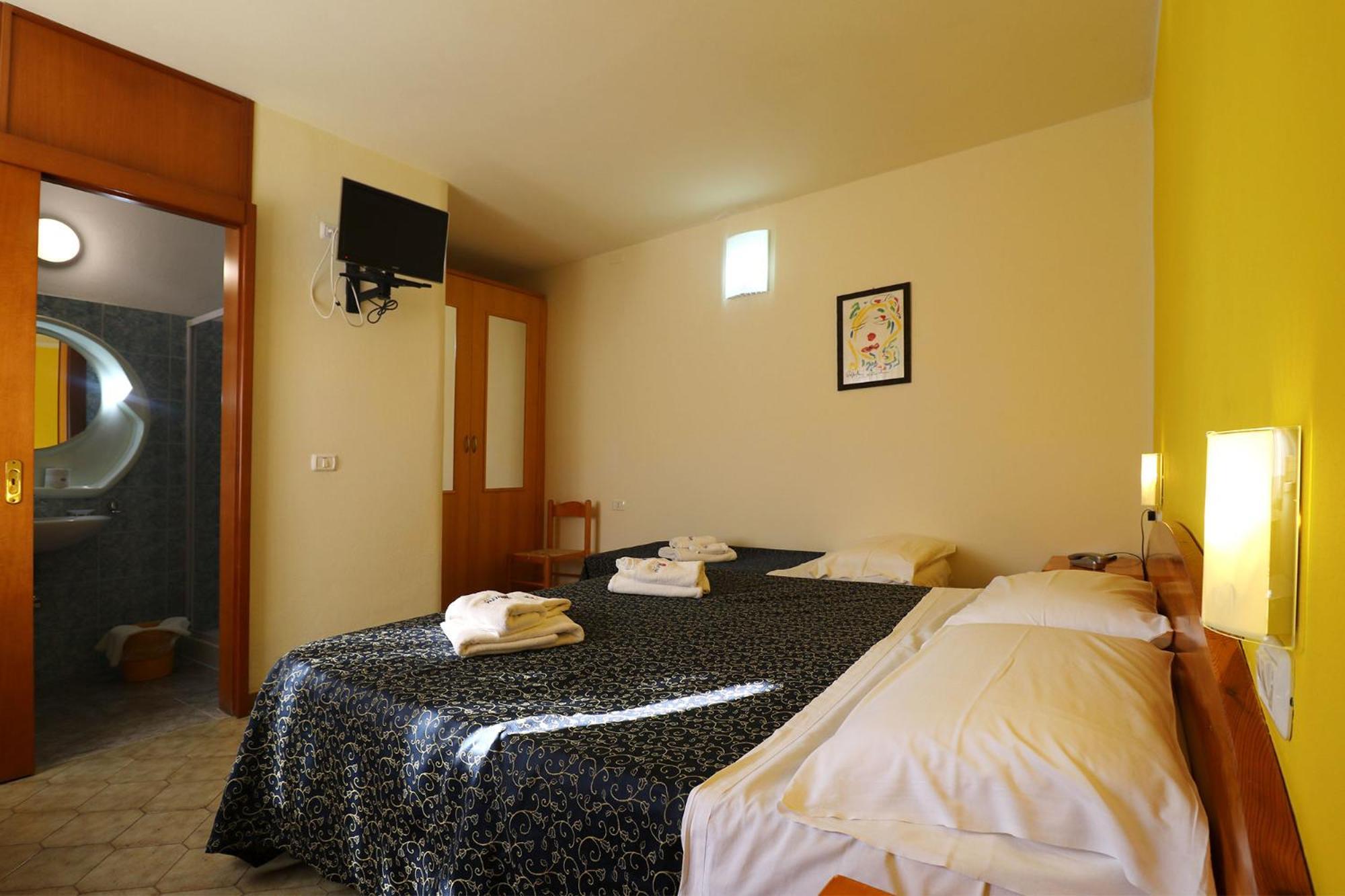 Nirvana Club Village Botricello Phòng bức ảnh