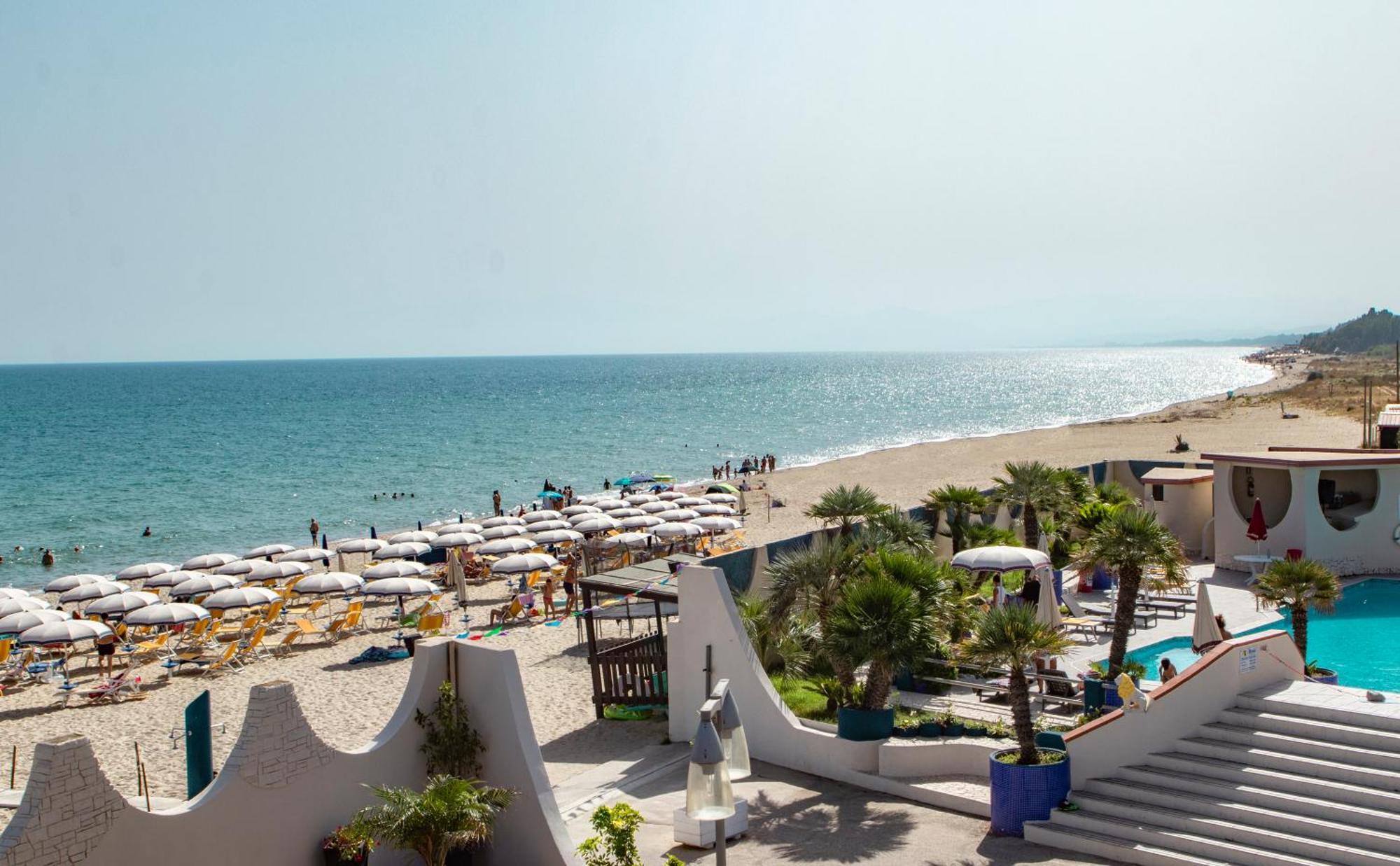 Nirvana Club Village Botricello Ngoại thất bức ảnh